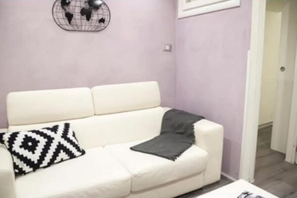 living-room-before 2